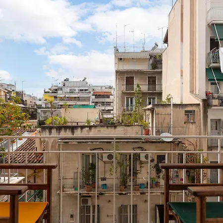 Studio With Sunny Balcony In Exarcheia-2